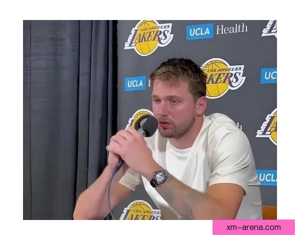 东契奇回应扎威冲突事件并谈休息期恢复重要性